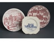 Souvenirs_plates_700px-ok.jpg