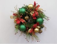 royal-red-and-gold-christmas-wreath-9-ok.jpg