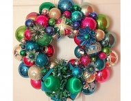 Vintage-Christmas-ornament-wreath-e1354593821504-ok.jpg