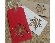 original_six-handmade-christmas-snowflake-gift-tags-ok.jpg
