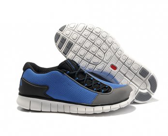 Sports Shoes 15.jpg