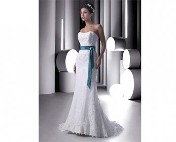 Wedding Apparel colored_wedding_dress_083-ok.jpg