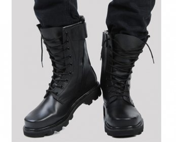 Boots 4.jpg