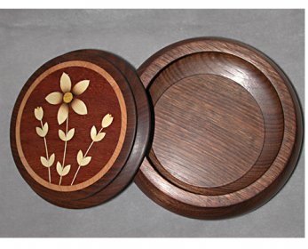 inlaid_lidded_wood_bowl-ok.jpg