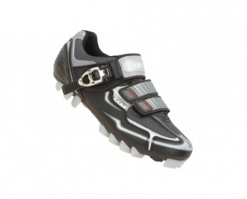 Sports Shoes 24.jpg
