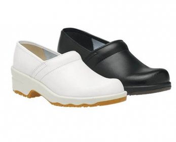 Safety Shoes 4.jpg