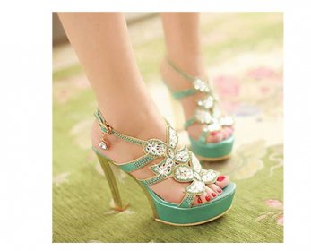 Sandals 32.jpg