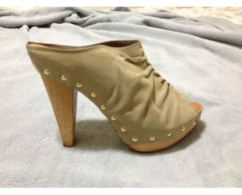 Clogs 14.jpg