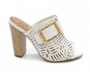 Clogs 4.jpg