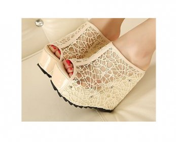 Clogs 20.jpg