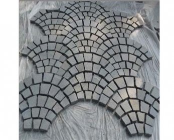 Stone Driveway-Square-Pattern-Mats-Paving-Stone-ok.jpg