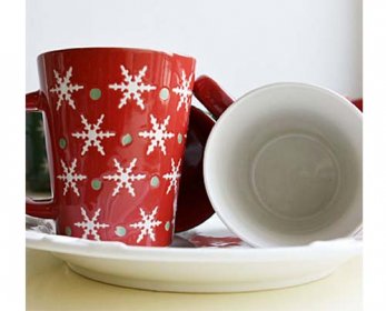 christmas-cups-personalized-ceramic-coffee-cup-mug-young-people-33760-ok.jpg