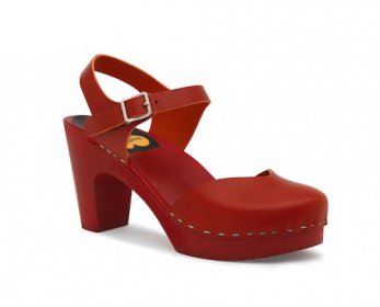 Clogs 33.jpg