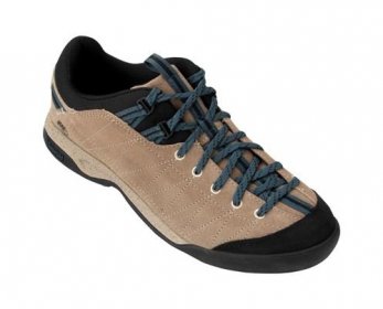 Sports Shoes 25.jpg