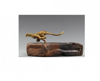Antique Imitation Crafts panther-animal-shaped-brass-sculpture-antique-metal-home-decoration-crafts-sculptures-souvenirs-holiday-presents-and-gifts_987616-ok.jpg