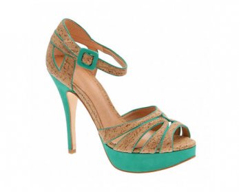 Sandals 35.jpg