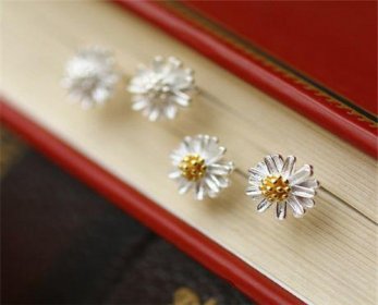 cod.249-earring cod.249-earring.jpg