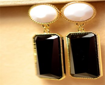 cod.258-earring cod.258-earring.jpg