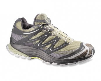 Sports Shoes 14.jpg