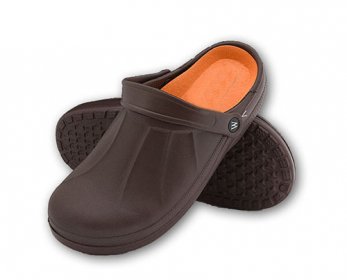 Clogs 24.jpg