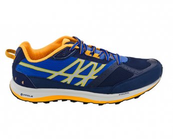Sports Shoes 4.jpg