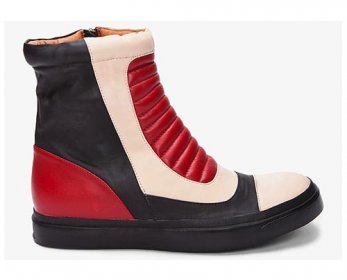 Boots 19.jpg