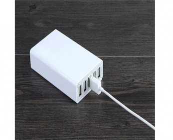 Eletronics Gadgets 5-Port-Family-Sized-Desktop-USB-Charger-LCK-5B25-ok.jpg