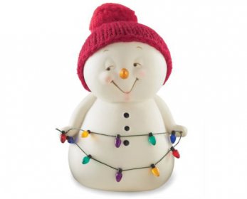 Christmas Figurines 650_27504_P-ok.jpg