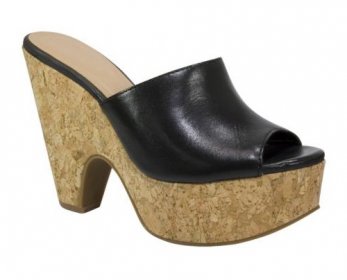 Clogs 3.jpg