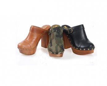 Clogs 4.jpg