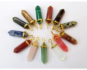 Semi-Precious Stone Crafts Fashion-Jewelry-Pendant-Metal-Reiki-Healing-Stone-Point-Pendants-ok.jpg